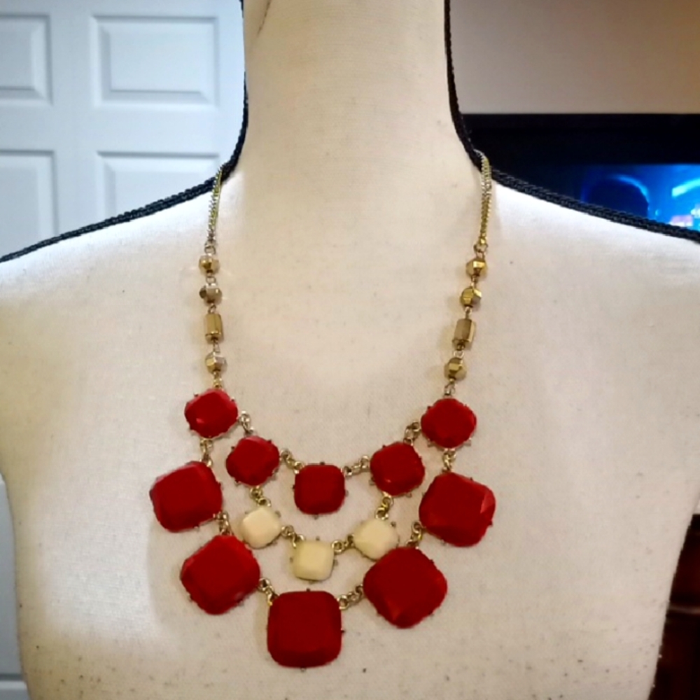 Elegant Rust n Cream Chunky Square Stones Triple Chain Necklace